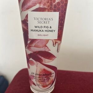 Victoria’s Secret Wild Fig & Manuka Honey